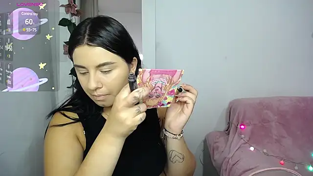 Snapshot of SaraBraun_ chatting on March 9, 7:15 pm SaraBraun online show from March 9, 7:15 pm