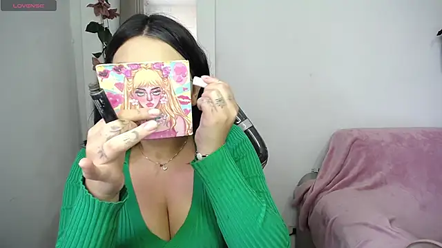 Snapshot of SaraBraun_ chatting on March 13, 9:26 pm SaraBraun online show from March 13, 9:26 pm