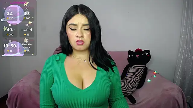 Snapshot of SaraBraun_ chatting on March 18, 7:53 pm SaraBraun online show from March 18, 7:53 pm