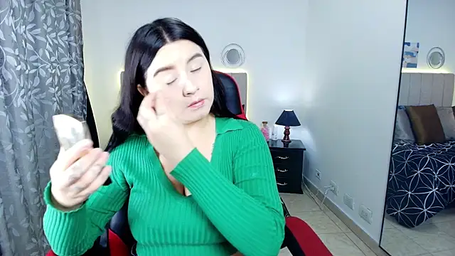 Snapshot of SaraBraun_ chatting on September 12, 1:11 pm SaraBraun online show from September 12, 1:11 pm