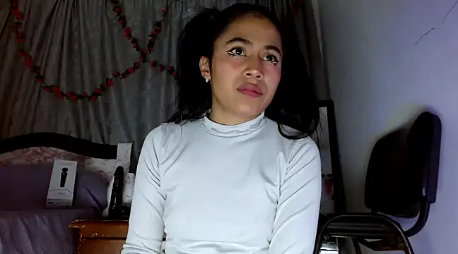 brihanna lena online show from March 3, 4:36 am