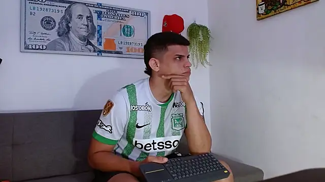 boss of cash online show from April 23, 12:29 pm