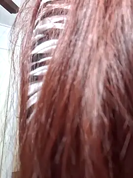 Snapshot of Jazmin-Cerezita chatting on October 31, 1:50 am Jazmin-Cerezita online show from October 31, 1:50 am