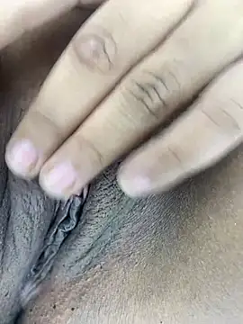 Snapshot of Gordelicia03 chatting on December 19, 7:18 pm Gordelicia03 online show from December 19, 7:18 pm