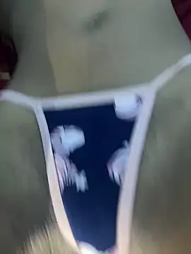 Snapshot of Gordelicia03 chatting on October 30, 12:45 am Gordelicia03 online show from October 30, 12:45 am