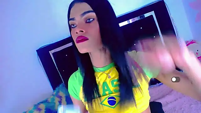 Theylor Rouse online show from November 16, 9:37 am