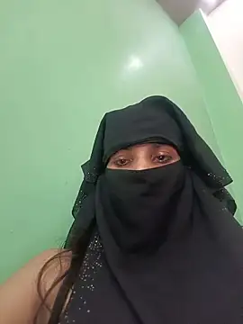 Snapshot of Aafreen_36 chatting on June 1, 2:41 pm Aafreen 36 online show from June 1, 2:41 pm