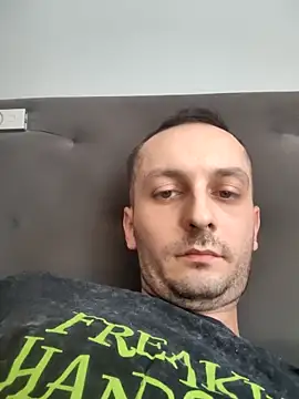 Snapshot of Kondzio chatting on September 21, 10:17 am Kondzio online show from September 21, 10:17 am