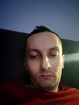 Snapshot of Kondzio chatting on December 3, 9:57 pm Kondzio online show from December 3, 9:57 pm