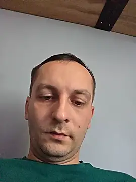Snapshot of Kondzio chatting on July 14, 11:27 am Kondzio online show from July 14, 11:27 am