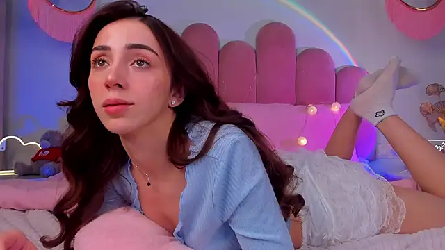 ElsaYoung online show from February 9, 11:36 pm