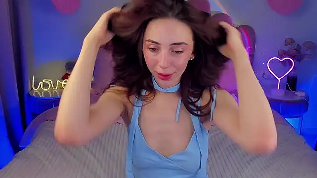 ElsaYoung online show from February 22, 6:06 am