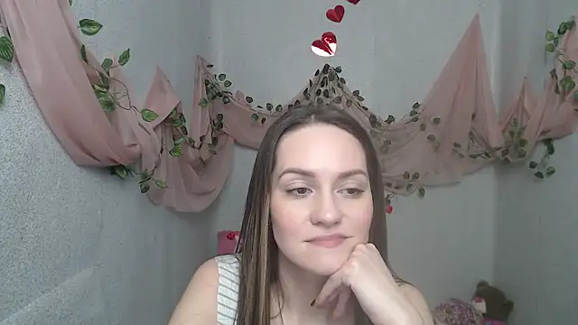 Snapshot of Lina_Star_S chatting on January 5, 6:46 am Lina Star S online show from January 5, 6:46 am