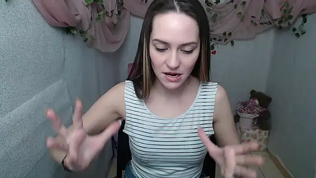 Snapshot of Lina_Star_S chatting on January 17, 10:33 am Lina Star S online show from January 17, 10:33 am