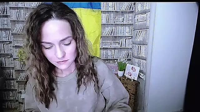 Snapshot of Lina_Star_S chatting on December 16, 2:33 pm Lina Star S online show from December 16, 2:33 pm