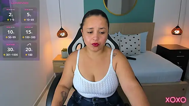 linda rios  online show from March 5, 6:56 pm