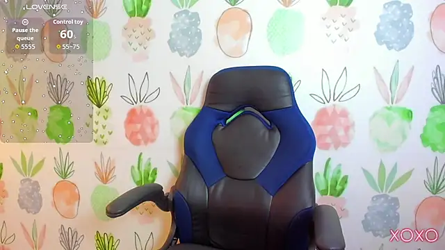 linda rios  online show from November 22, 8:08 pm