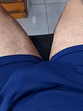 44corninho online show from December 14, 11:23 pm