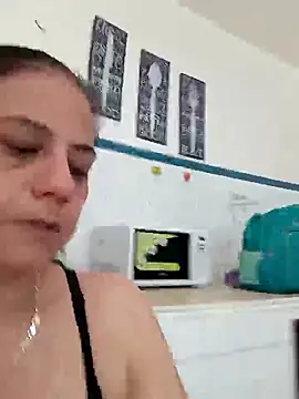 sasi luna online show from February 16, 2:43 pm