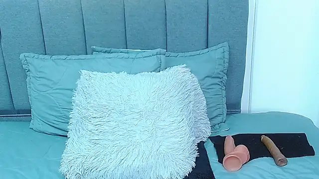 sasi luna online show from March 1, 6:11 pm