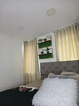 sasi luna online show from February 23, 1:52 pm