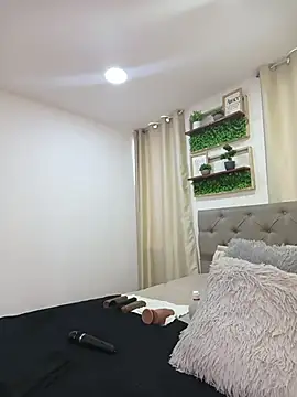 sasi luna online show from February 28, 3:02 pm