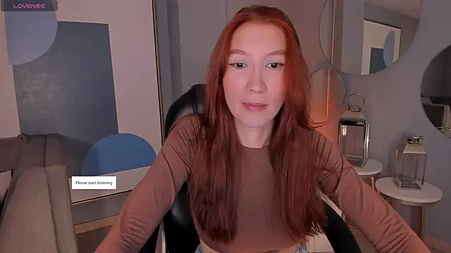 MiaFarrell  online show from April 24, 5:48 pm