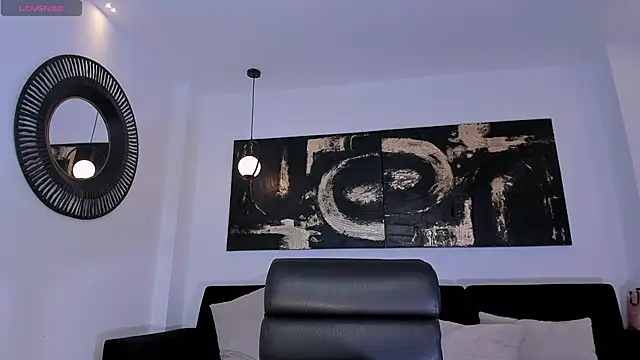 BellaCarteer  online show from March 6, 12:30 pm