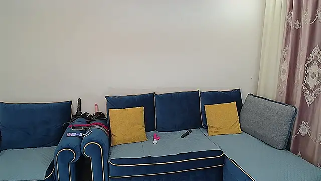 Snapshot of PurrrfectMiko chatting on September 10, 7:03 pm PurrrfectMiko online show from September 10, 7:03 pm