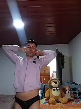 Snapshot of 1418edwar chatting on December 5, 8:38 pm 1418edwar online show from December 5, 8:38 pm