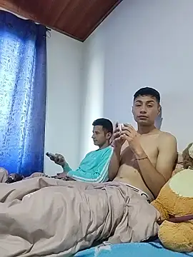 Snapshot of 1418edwar chatting on January 11, 1:16 pm 1418edwar online show from January 11, 1:16 pm