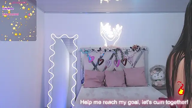 Snapshot of kittystart_tay chatting on March 22, 1:32 am kittystart tay online show from March 22, 1:32 am