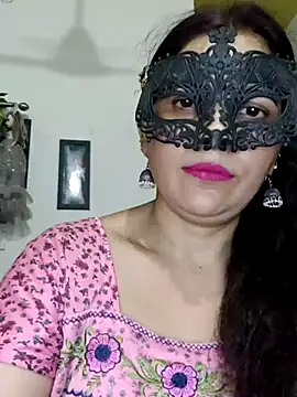 Snapshot of sexy_bhabhi69 chatting on June 3, 4:56 pm sexy bhabhi69 online show from June 3, 4:56 pm