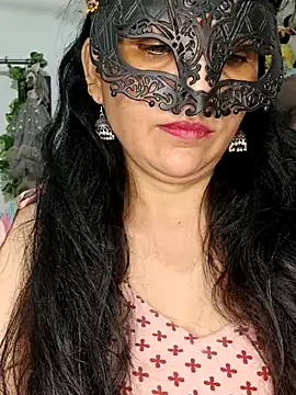 Snapshot of sexy_bhabhi69 chatting on June 14, 8:22 pm sexy bhabhi69 online show from June 14, 8:22 pm