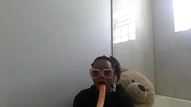 NastyBlackslaveGirl online show from January 25, 6:35 pm