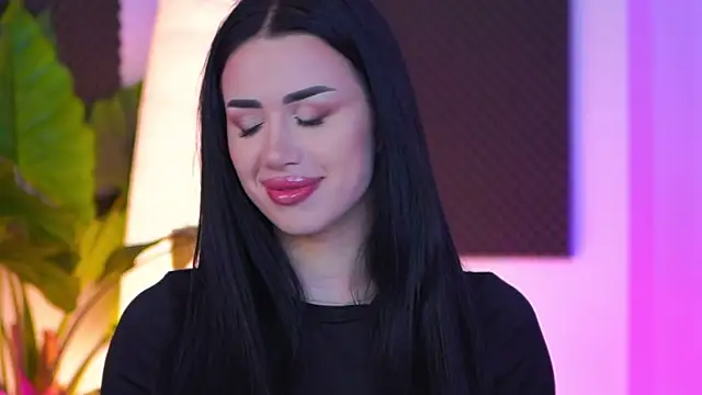 Jenna Day online show from November 18, 5:01 am