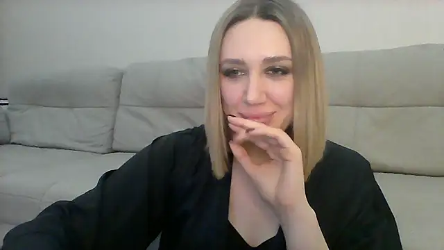 Snapshot of VickyLove047 chatting on February 1, 12:07 am VickyLove047 online show from February 1, 12:07 am