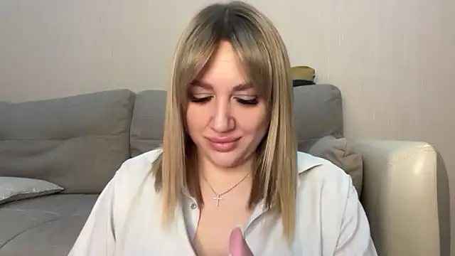 VickyLove047 online show from March 21, 8:19 am