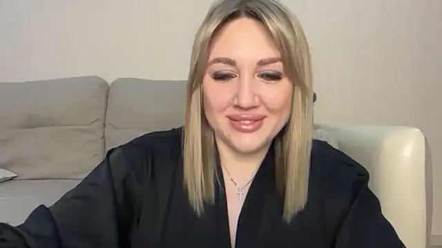 VickyLove047 online show from May 3, 6:52 am
