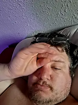 Snapshot of funsexgames chatting on March 9, 11:31 pm funsexgames online show from March 9, 11:31 pm