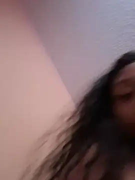 xoxotic online show from December 29, 9:39 am