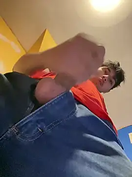 Snapshot of meximaloo1 chatting on January 3, 4:00 am meximaloo1 online show from January 3, 4:00 am