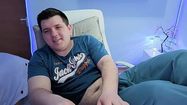 Snapshot of JasonJacks chatting on May 5, 1:52 pm JasonJacks online show from May 5, 1:52 pm
