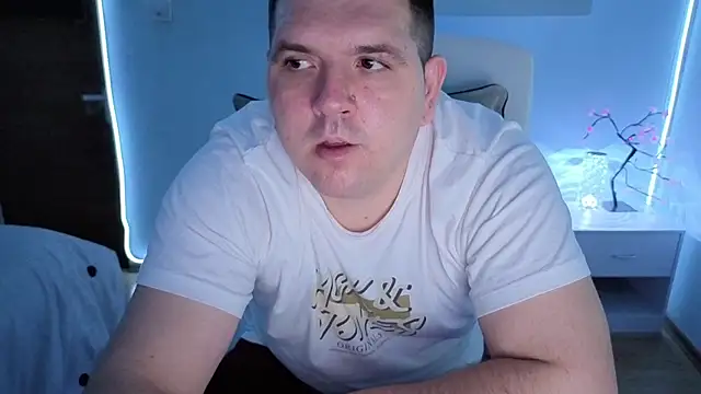 Snapshot of JasonJacks chatting on May 20, 3:02 am JasonJacks online show from May 20, 3:02 am