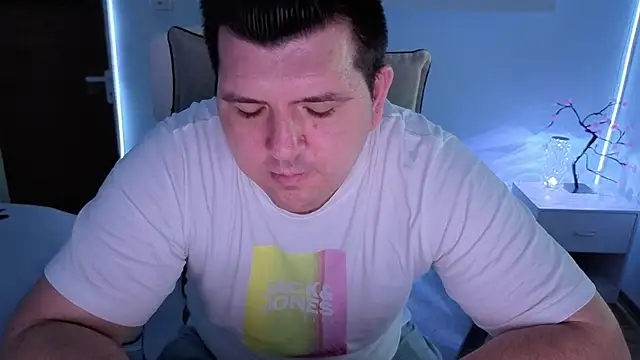 Snapshot of JasonJacks chatting on July 16, 3:56 am JasonJacks online show from July 16, 3:56 am