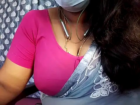 Snapshot of Tamilsathya2024 chatting on March 10, 2:28 am Tamilsathya2024 online show from March 10, 2:28 am