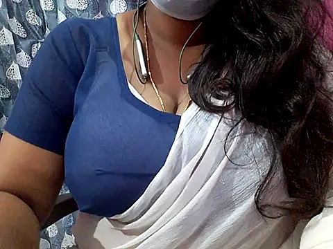 Snapshot of Tamilsathya2024 chatting on March 13, 4:45 pm Tamilsathya2024 online show from March 13, 4:45 pm