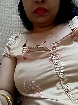 Snapshot of sunita-doll chatting on September 12, 2:00 am sunita-doll online show from September 12, 2:00 am