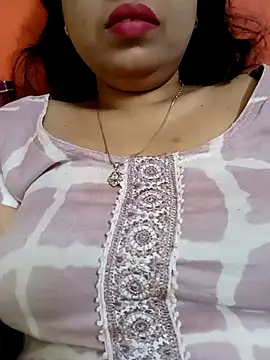 Snapshot of sunita-doll chatting on September 15, 1:49 am sunita-doll online show from September 15, 1:49 am