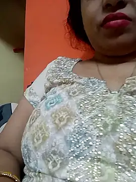 Snapshot of sunita-doll chatting on September 16, 1:50 am sunita-doll online show from September 16, 1:50 am